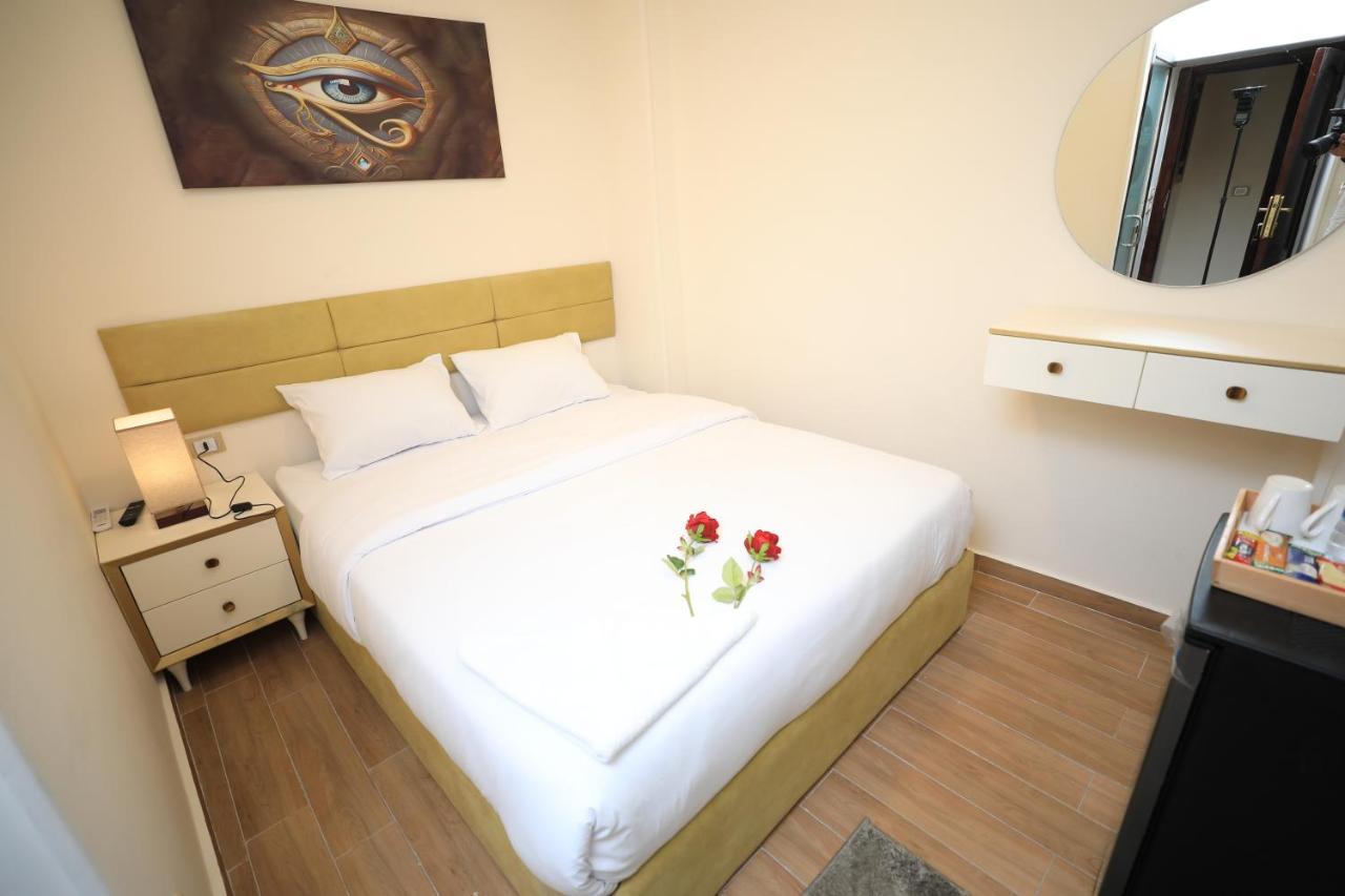 Pyramids Heart Hotel Kafret el-Gabal Extérieur photo