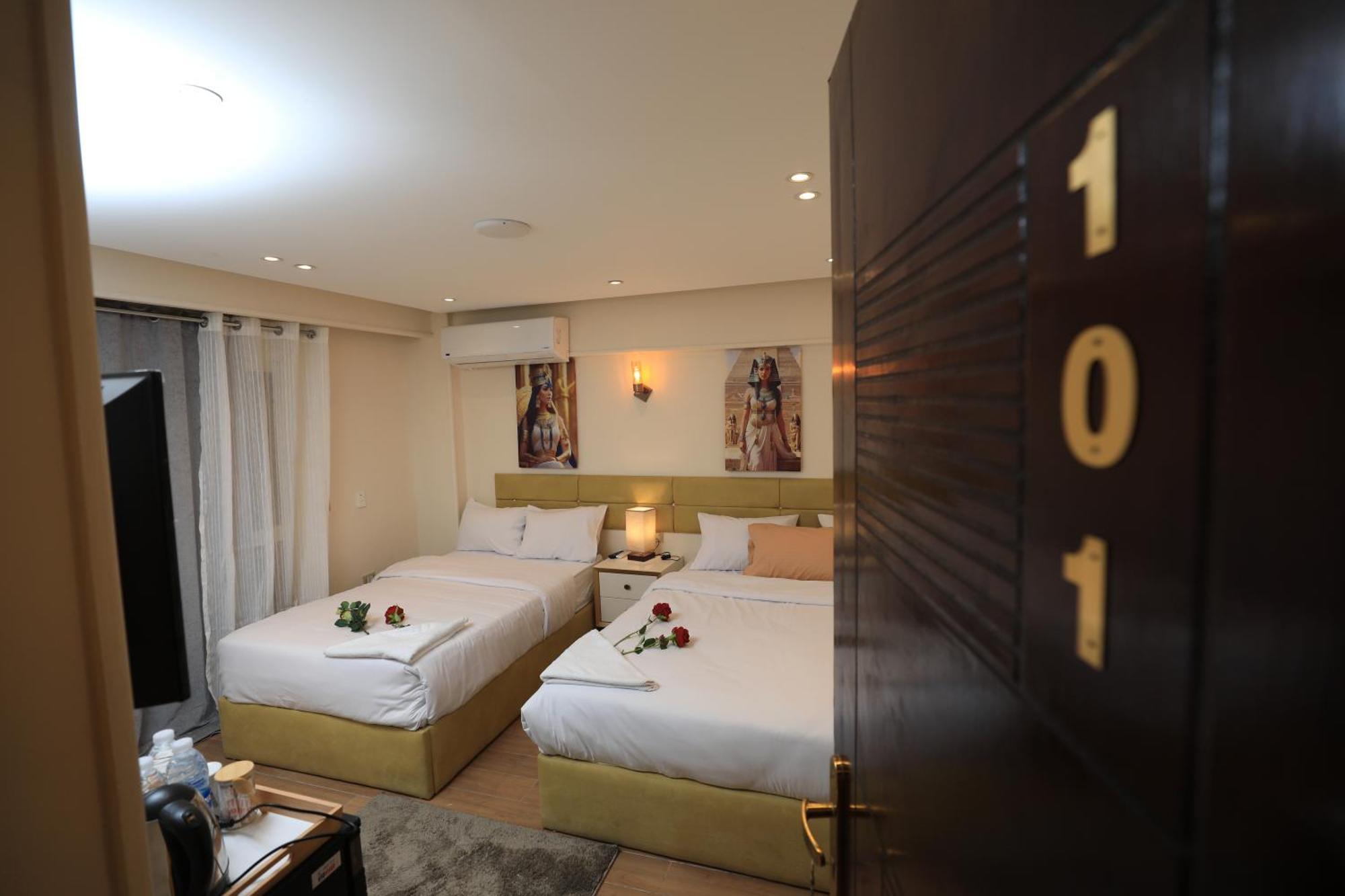 Pyramids Heart Hotel Kafret el-Gabal Extérieur photo